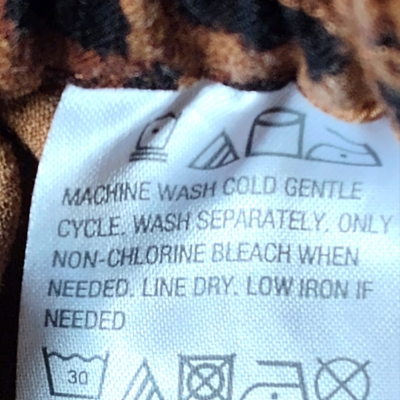 Isaac's Mizrahi Live! Women's Leopard Print Leggings | Sz 6 - Picture 5 of 6